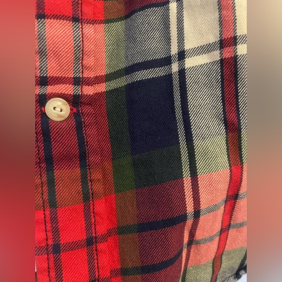 Daniel Cremieux Red and Black Plaid button down Shirt large Christmas style - Picture 3 of 7